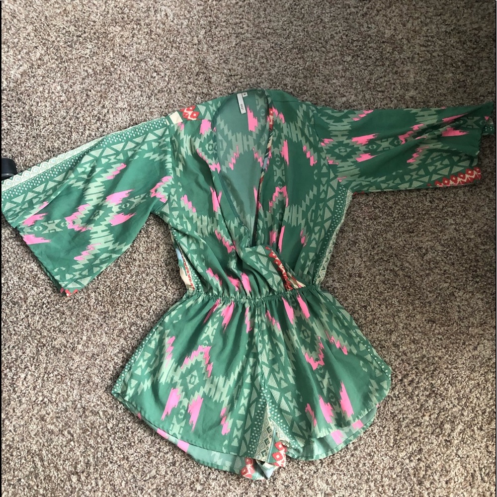 Romper - Picture 5 of 7